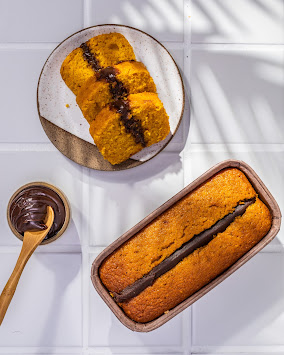 Bolo caseiro da Nema com brigadeiro cremoso